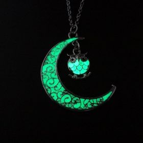 Glowing Pendant Necklaces Silver Plated Chain Necklaces (Option: Owl Green)